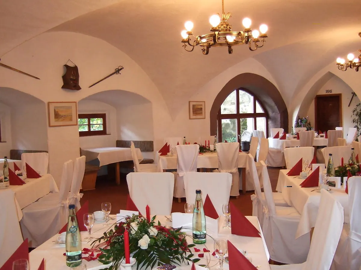 Schloss Wiesenthau 3*,  Germany